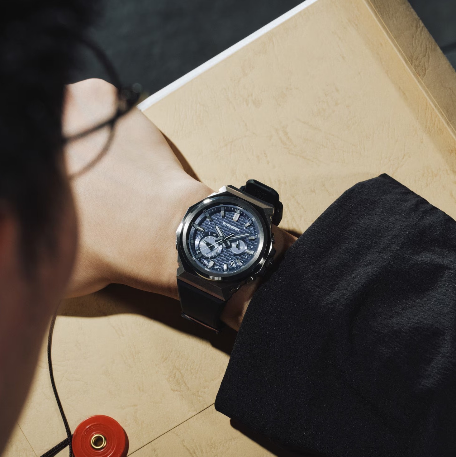 Casio G-Shock GSTB1000-2A G-STEEL Solar Powered Bluetooth Connected Blue Watch - Image 9